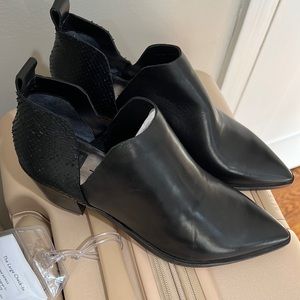 DOLCE VITA booties